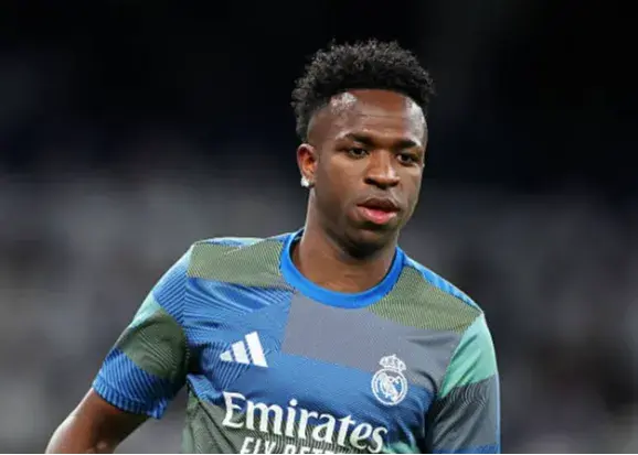 زنده از برنابئو: نبرد رئال مادرید و بنفیکا