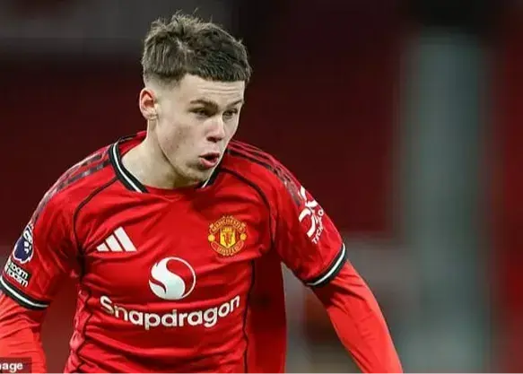 پسر سرمربی یونایتد از ورزشگاه اخراج شد!