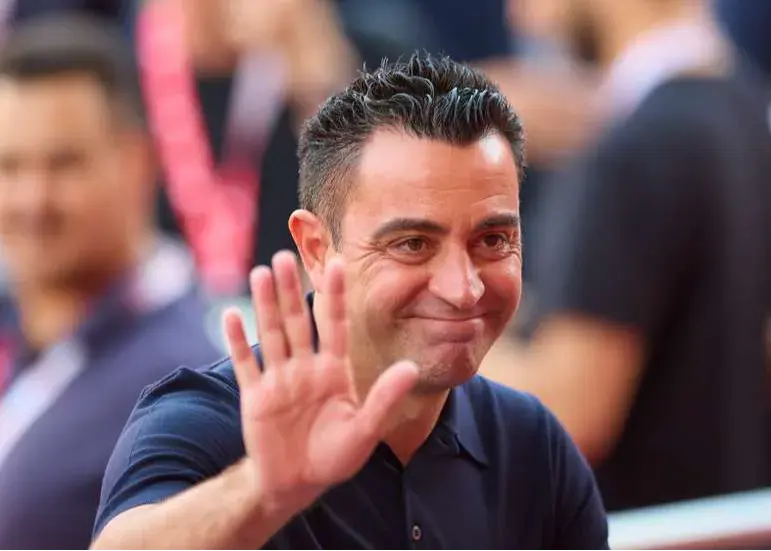 چرا الرکراکی اخراج نشد؟ ژاوی فعلا نمی‌خواهد بیاید