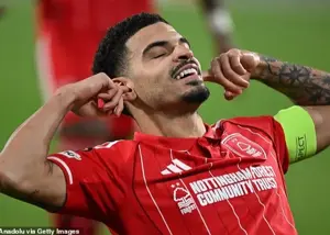 یونایتد به دنبال صید جدید: نبرد شدید با منچسترسیتی