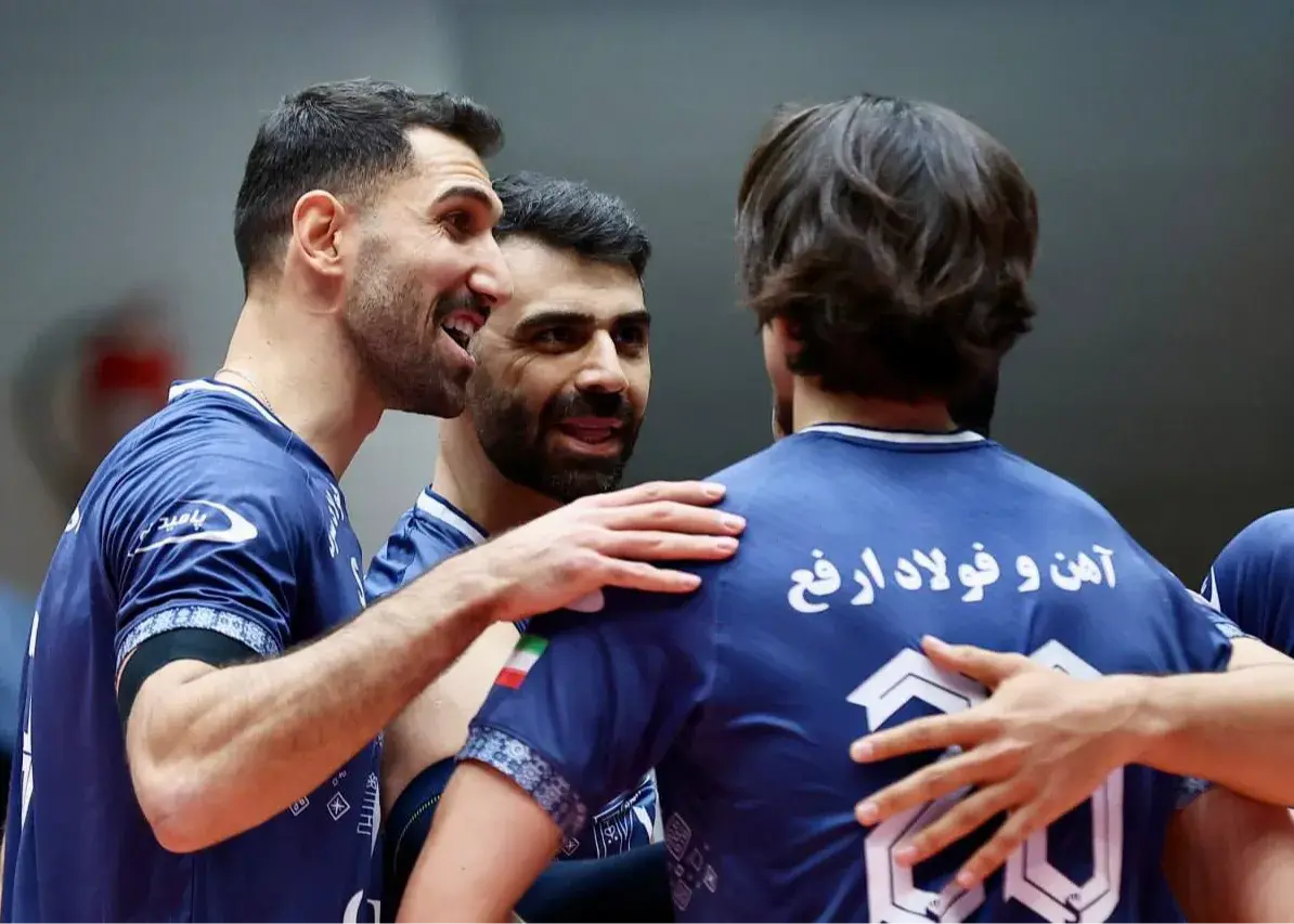 خروج از بحران بعد از ٣ ساعت والیبال و البته جنجال