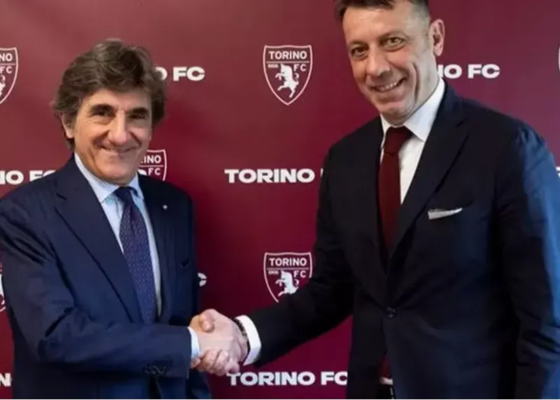 افتخار می‌کنم مربی تیم تاریخی تورین شده‌ام