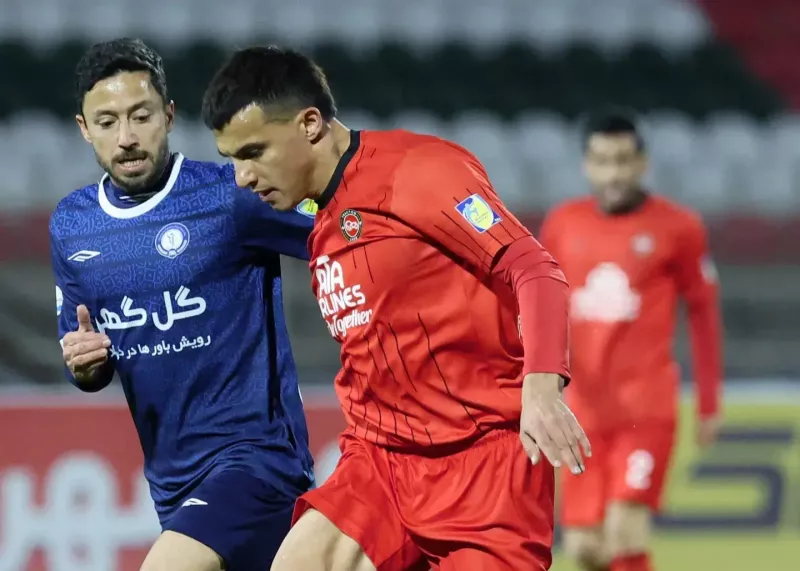 حسین‌زاده و شانس دبل تاریخی لیگ‌برتر!