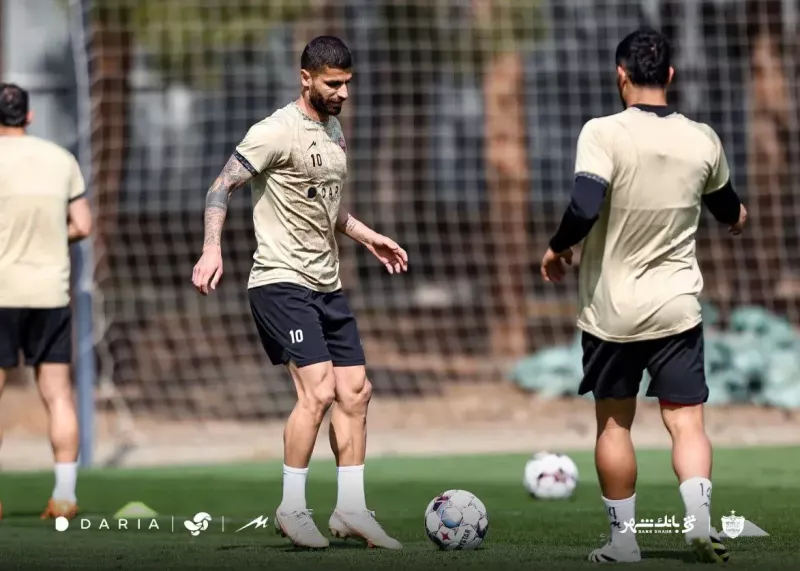 سرلک لحظاتی پیش از مصدومیت! (عکس)