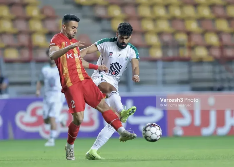 ضربه شدید تابلوهای تبلیغاتی به چپ‌پای قرمزها!