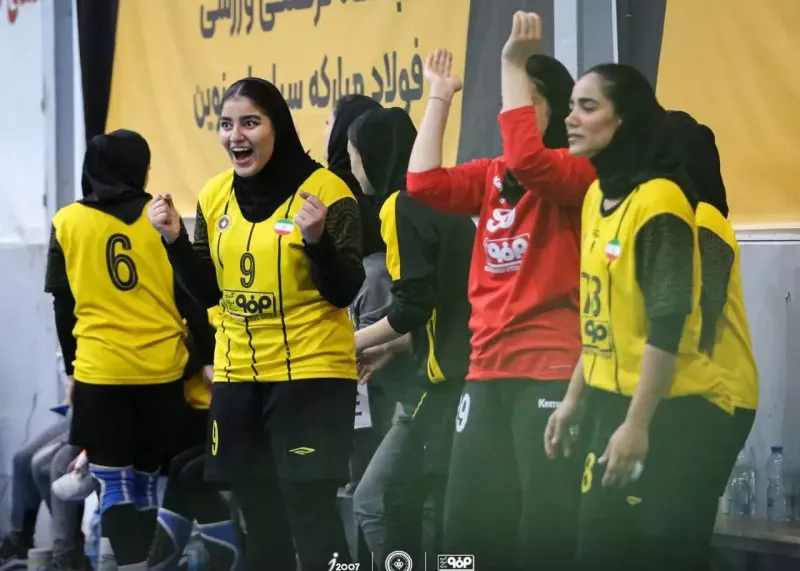 استقلال برد، صدر جدول طلایی شد!