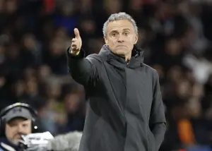 بارسا پاریس را تهدید می‌کند: مساله لوئیس انریکه