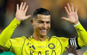 کریستیانو رونالدو عید را تبریک گفت (عکس)