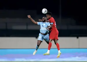 وضعیت فرهاد مجیدی در امارات گره خورد!