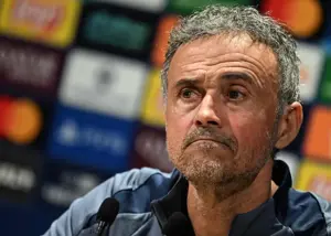 انریکه: خوشحالم با چلسی به‌جای بارسا بازی می‌کنیم