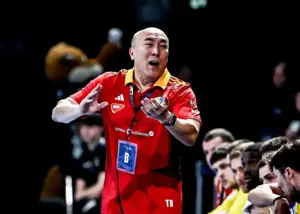 انتخاب سرمربی جدید فرانسه جنجال به پا کرد