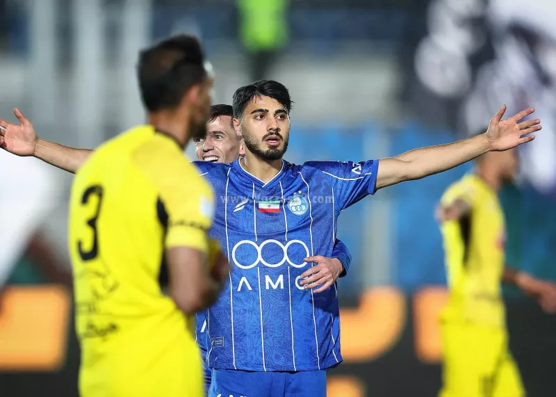 سحرخیزان دشمن شماره یک پیروز قربانی