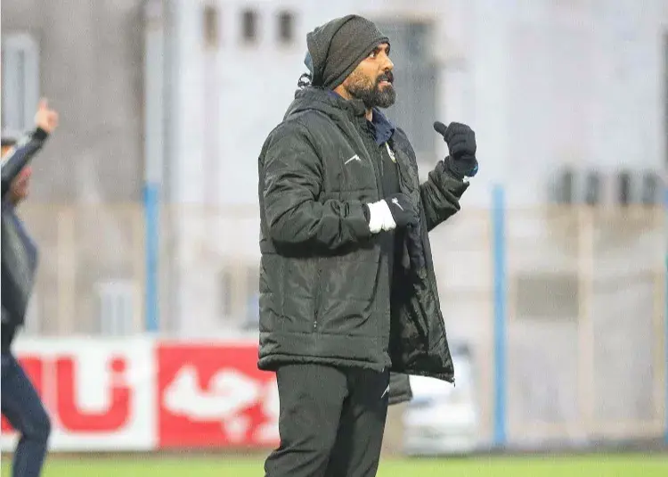 میداوودی روی سکو در انتظار همبازی‌ سابق!(عکس)