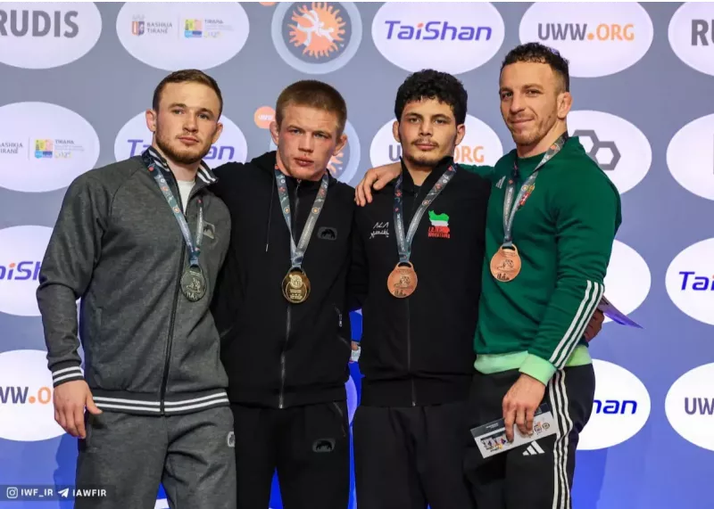 یک برنز، تنها دشت روز اول فرنگی ایران