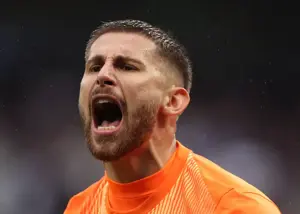 تمسخر جنجالی ستاره تاتنهام توسط لیگ برتر!