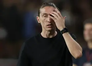 تاریخسازی کافی نبود: فیلیپه لوییس اخراج شد!