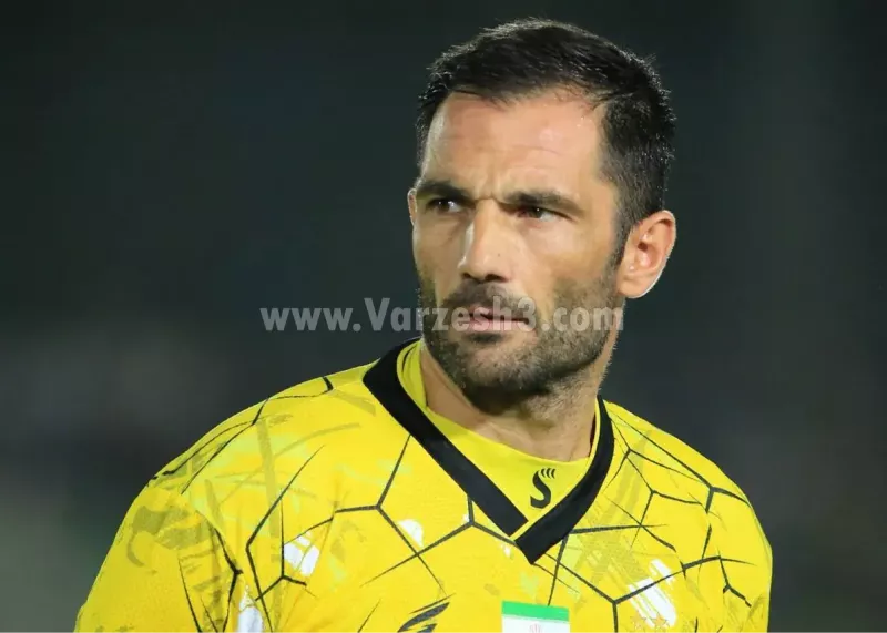 من با پرواز رفتم، منیر جا ماند!