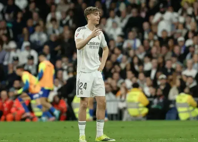 دین هویسن درخواست آتشبس کرد