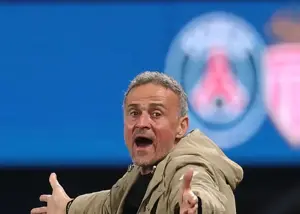 انریکه: بازی عجیبی بود و بد باختیم!