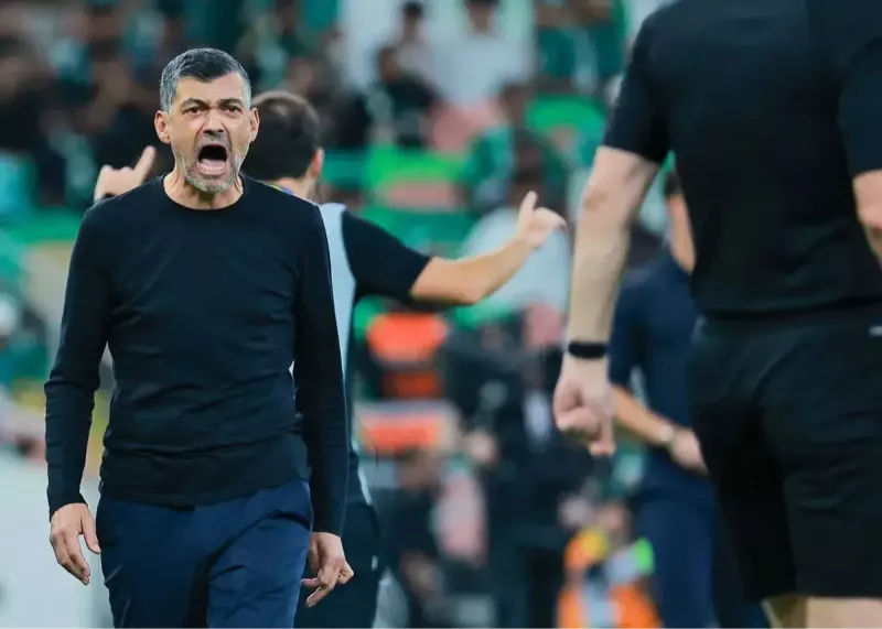 کونسیسائو: تنش با داور و وقت‌تلفی تاکتیک الاهلی بود