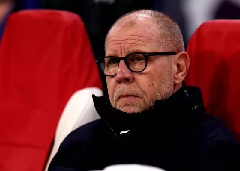 رسمی: سرمربی آژاکس اخراج شد