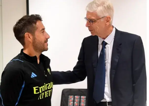 او از هر گل آرسنال پول زیادی به جیب میزند!