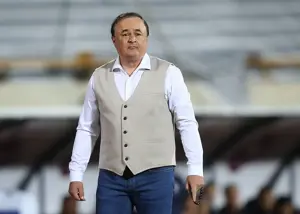 فوری: مرگ ناگهانی مربی سابق تیم ملی