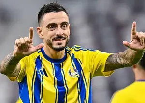 هواپیمای ویژه برای تخلیه خوسلو و اسپانیاییها