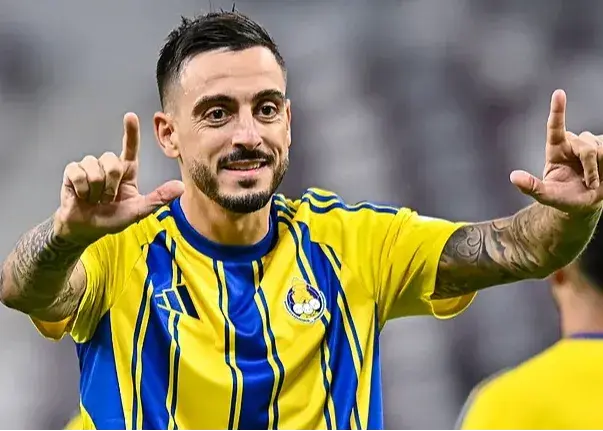 هواپیمای ویژه برای تخلیه خوسلو و اسپانیایی‌ها