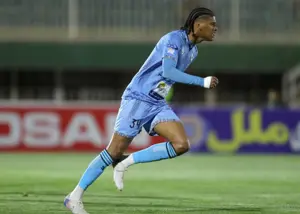 مدافع چادرملو: مردم ایران فوقالعاده و مهربان هستند