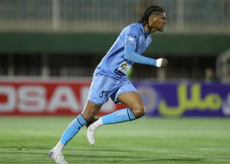 مدافع چادرملو: مردم ایران فوق‌العاده و مهربان هستند