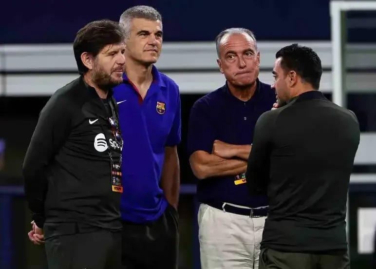 همه علیه لاپورتا: ژاوی درباره مسی راست گفت!