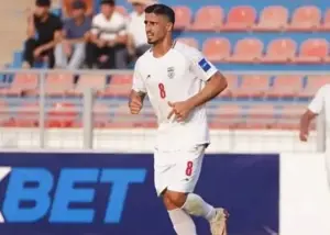 علیپور: متاسفم که می‌بینم ورزشگاه‌ها تخریب شدند