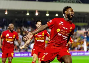 کامبک باورنکردنی، قهرمان آسیا را به زانو درآورد