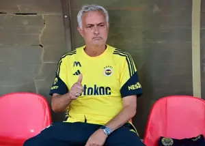 آغاز تحقیقات یوفا درباره قرارداد مشکوک مورینیو!