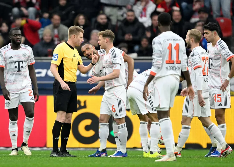 لورکوزن 1-1 بایرن | جنون با دو اخراج و سه گل مردود!