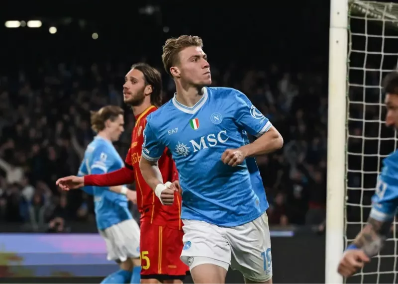 ناپولی ۲-۱ لچه | کامبک برای نزدیک شدن به اینتر