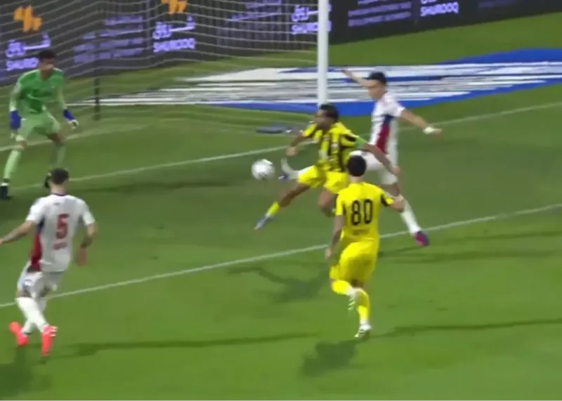 تریولا از هافبک محبوب قلعه‌نویی!