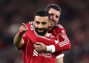 احضار یک روح: بازگشت صلاح مقدس به آنفیلد!