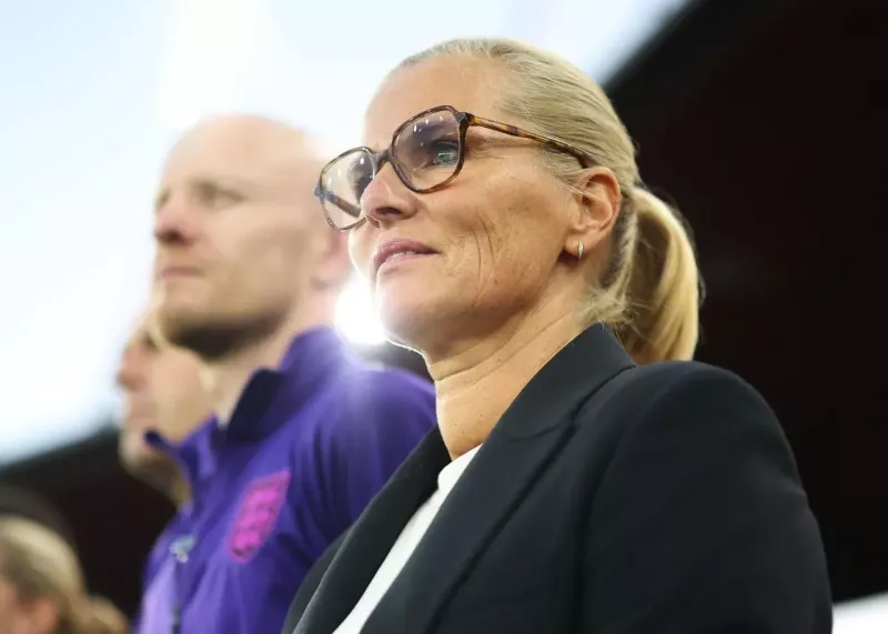 قانون جدید فیفا به نفع مربیان زن