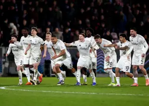 شب جنونآمیز لیگ اروپا با صعودهای دراماتیک