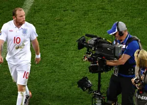 وین رونی با آفریقای جنوبی درگیر شد!