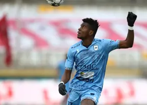 رسمی: اولین خارجی جدا شده لیگ برتر ایران