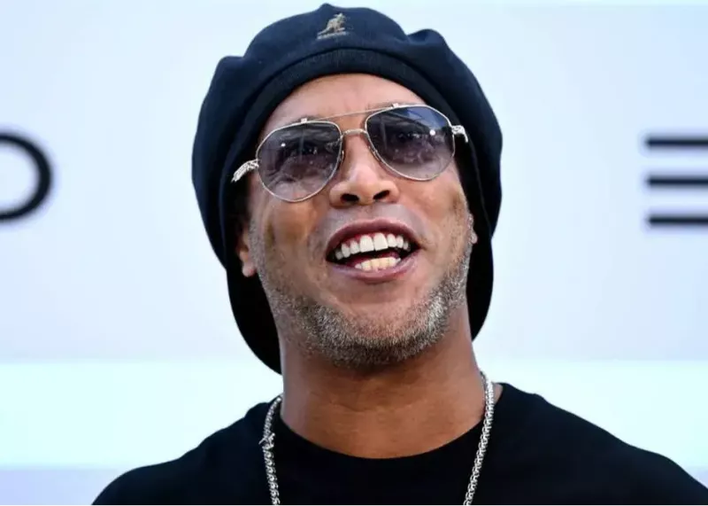 رونالدینیو: مسی همین حالا بهترین بازیکن دنیاست