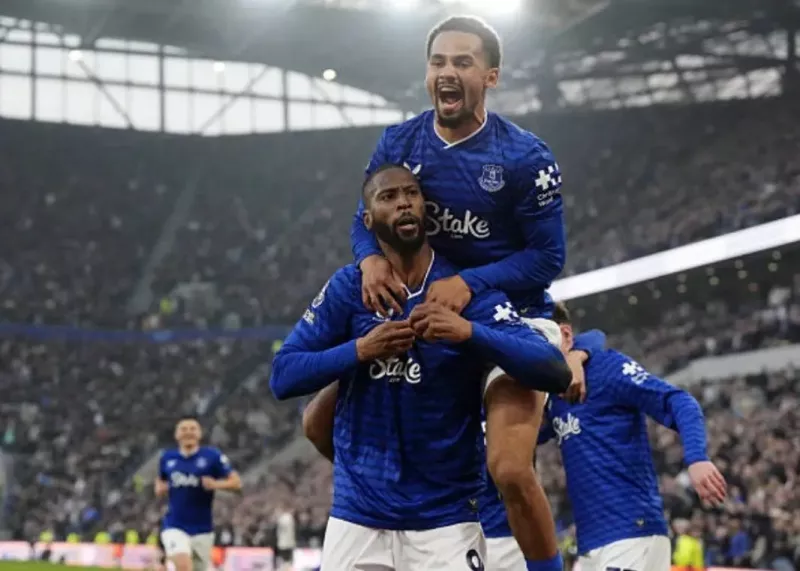 اورتون ۳-۰ چلسی | سقوط وحشتناک آبی‌ها