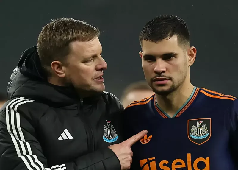 خبر مذاکره کاپیتان ما با یونایتد مزخرف است!