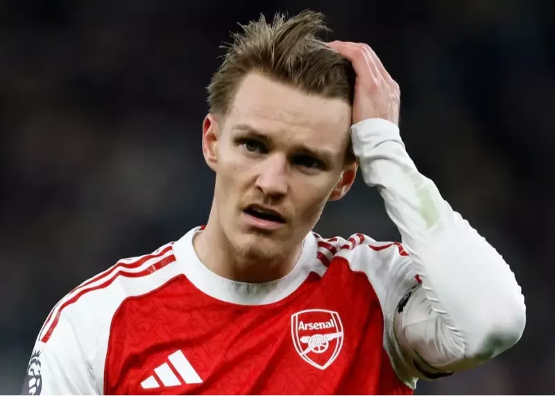 ناپدیدن شدن کاپیتان در فصل تاریخی آرسنال