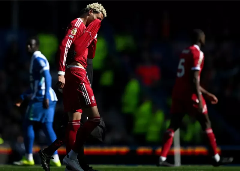 گریه ستاره لیورپول و ترک زمین (عکس)