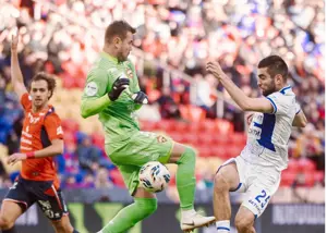 فرار یاران حسین‌نژاد به تعویق افتاد!