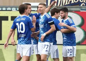 پنج هیچ کومو | توپخانه زیباترین تیم ایتالیا 